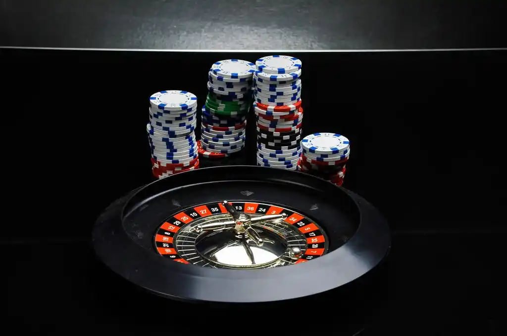Người dùng Việt Nam chơi game slot trực tuyến trên điện thoại tại tt88 game